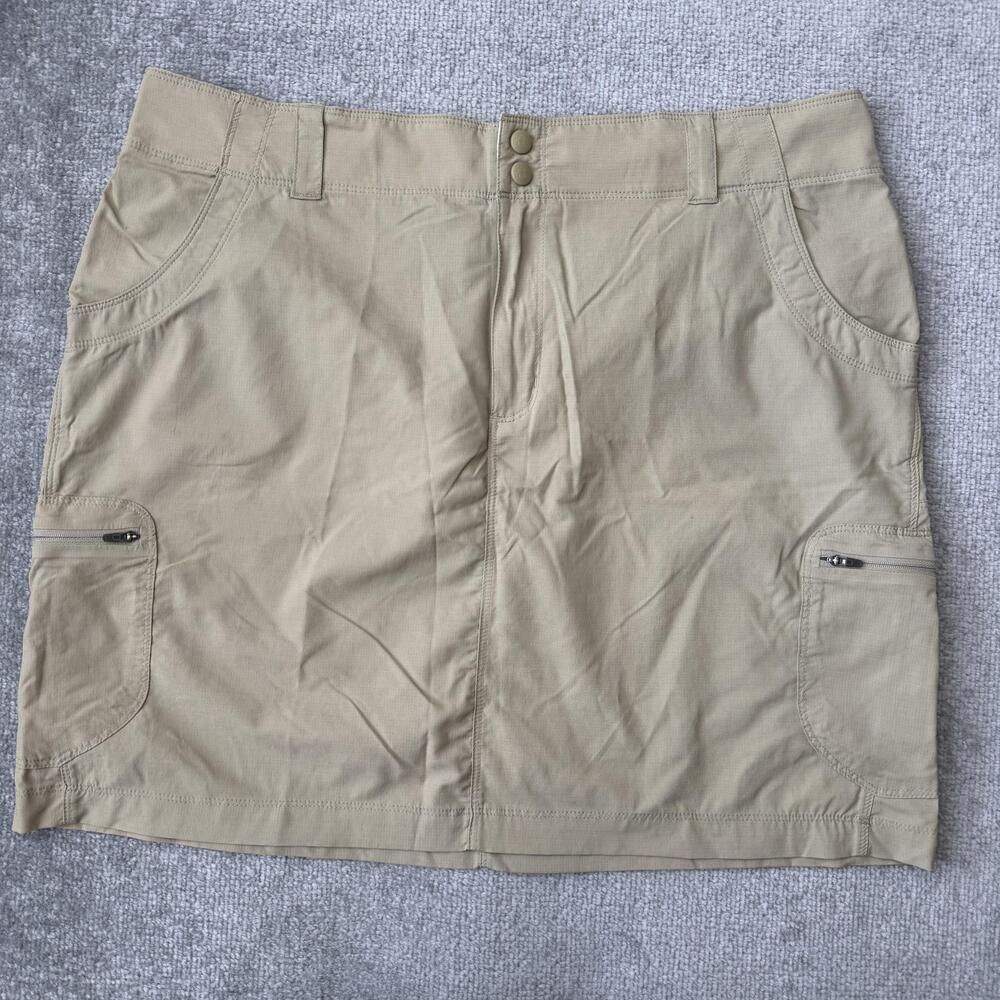 L.L. Bean Skirt Womens 18 Beige Cargo Stretch Pockets Hiking Outdoor Travel